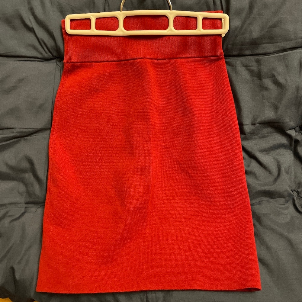 Red skirt